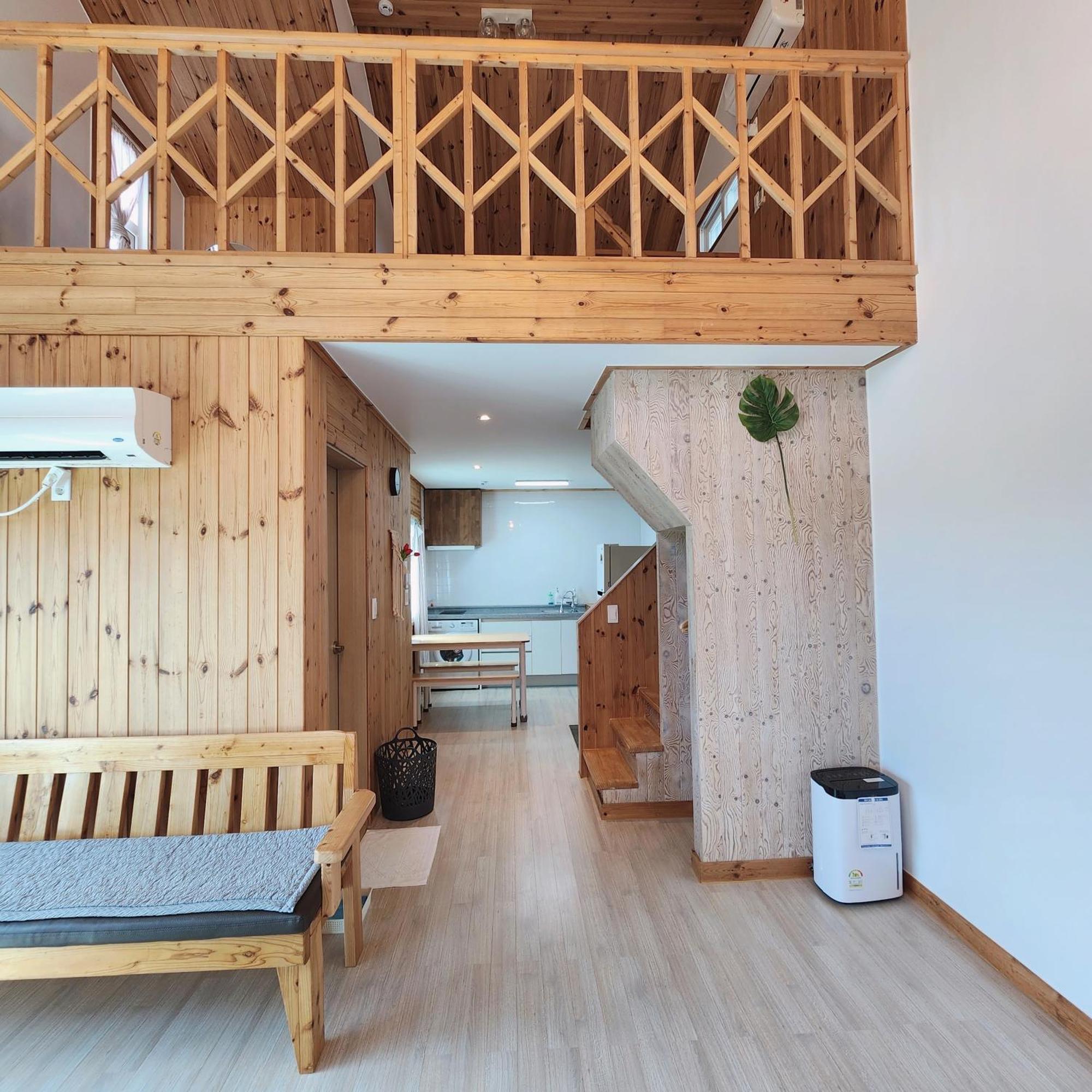 Jeju 542 Pension Seogwipo Extérieur photo