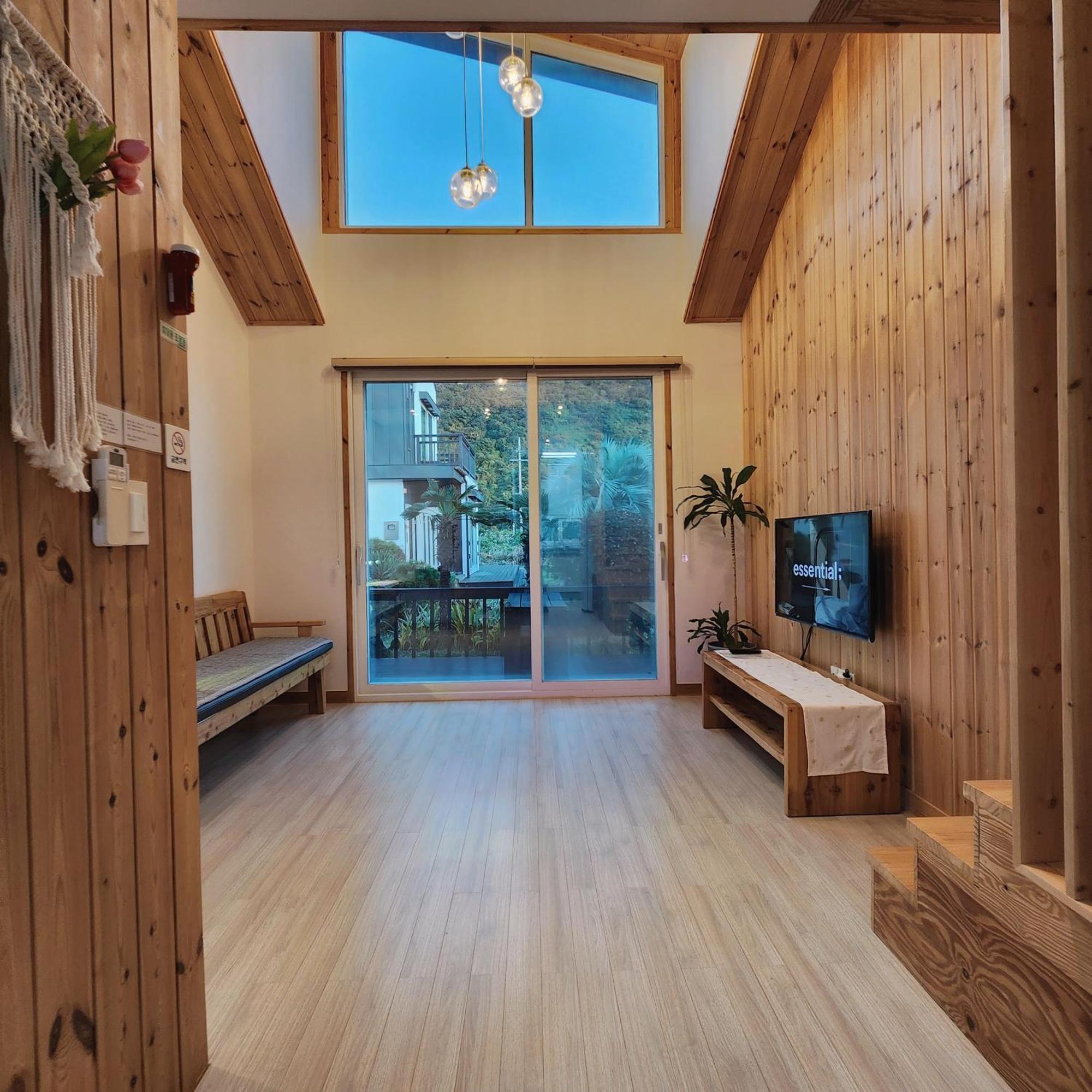Jeju 542 Pension Seogwipo Extérieur photo
