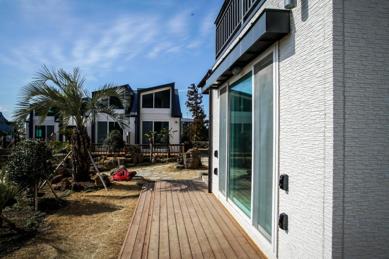 Jeju 542 Pension Seogwipo Extérieur photo