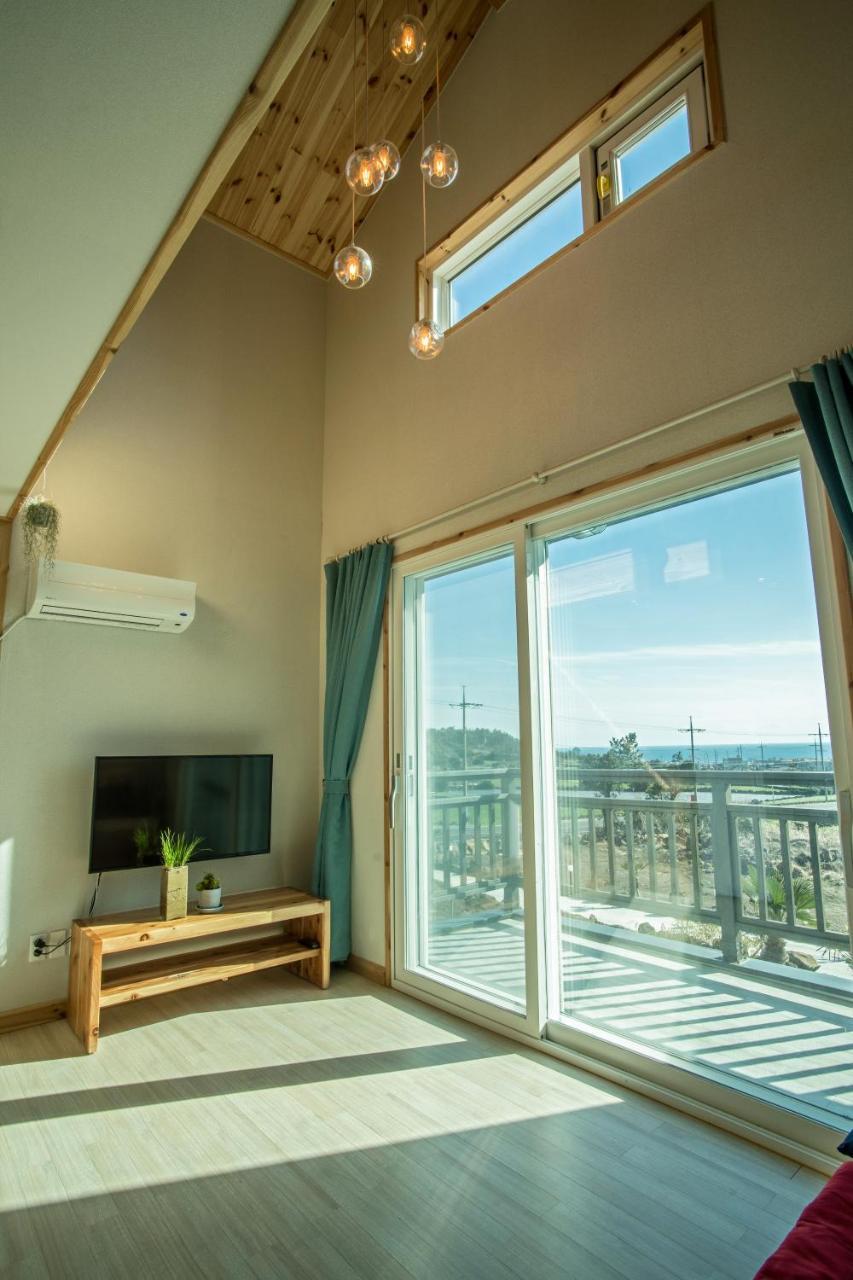 Jeju 542 Pension Seogwipo Extérieur photo